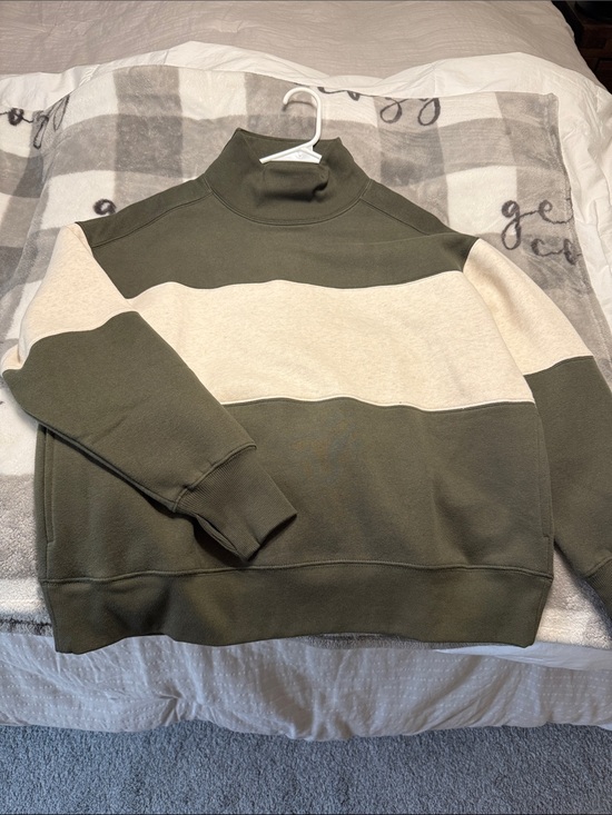 Offline Tops - Women’s Olive & Cream Colorblock Mock Neck Sweatshirt